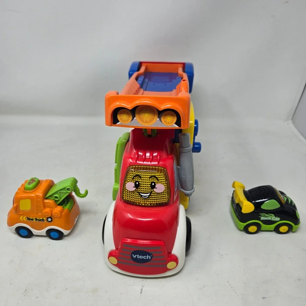 VTech Go Go Smart Wheels Big Rig Car Carrier with Tow Truck and Race Car Set